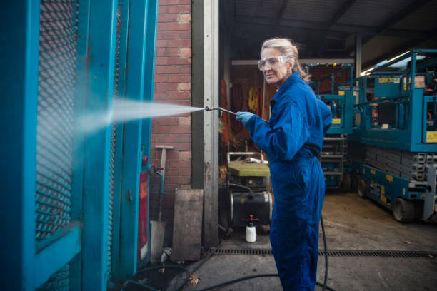 Best Garage Pressure Washing  in Freeburg, IL